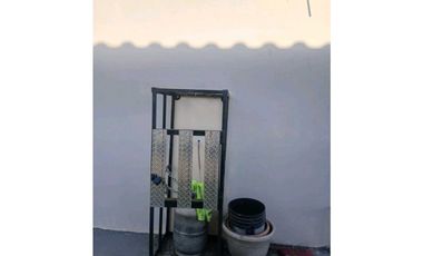 VENTA DE CASA EN DAVID COMPLETAMENTE CERCADA