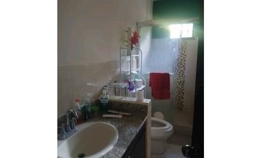 VENTA DE CASA EN DAVID COMPLETAMENTE CERCADA