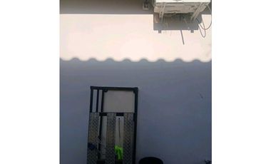 VENTA DE CASA EN DAVID COMPLETAMENTE CERCADA