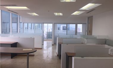 OFICINA / REVOLUTION  F & F TOWER / CALLE 50 / 188M / DIVISIONES