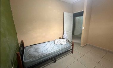 ALQUILER DE CASA EN ALGARROBOS 3R