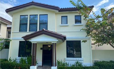 PANAMA PACIFICO / RIVER VALLEY / 275M / 3 HABITACION / GANGA