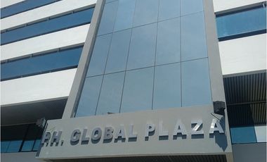 OFICINA / CALLE 50 / PH GLOBAL PLAZA / 500M / CON DIVISIONES