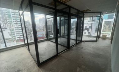 OFICINA / CALLE 50 / PH GLOBAL PLAZA / 500M / CON DIVISIONES