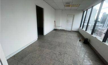 OFICINA / CALLE 50 / PH GLOBAL PLAZA / 500M / CON DIVISIONES