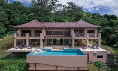 CASA DE LUJO / VERACRUZ / 20,234m2 / 4 HABITACIONES / CON VISTA AL MAR