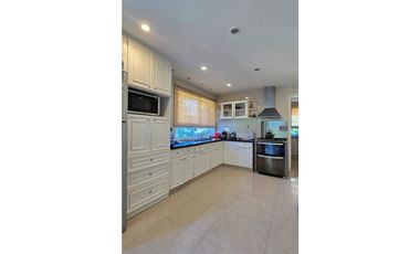 Chalet en Venta. Zona Guemes. sobre lote de 925 Metros.