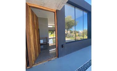 CASA EN VENTA EN COSTA ESMERALDA-RESIDENCIAL I 653