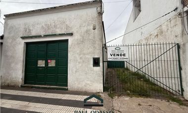 Galpón sobre Avenida San Martin