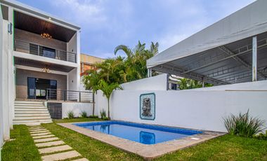 Casa en Privada en Burgos Temixco - M2AI-911-Cp