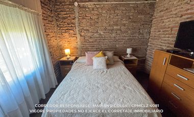 Casa en venta c/ cochera en Luis Guillón