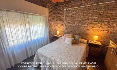 Casa en venta c/ cochera en Luis Guillón