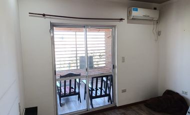 Departamento Tipo Casa en alquiler en Merlo Norte