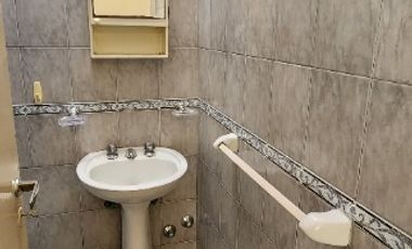 Casa PH en alquiler en Caseros