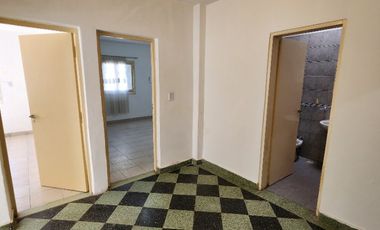 Casa PH en alquiler en Caseros