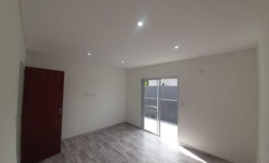 PH 3 AMBIETES EN ALQUILER EN LANUS  A ESTRENAR.