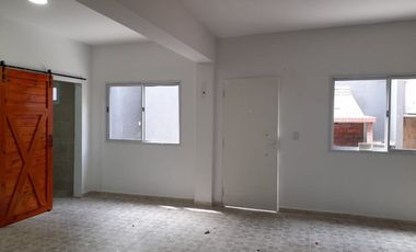 PH 3 AMBIETES EN ALQUILER EN LANUS  A ESTRENAR.