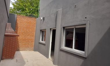 PH 3 AMBIETES EN ALQUILER EN LANUS  A ESTRENAR.