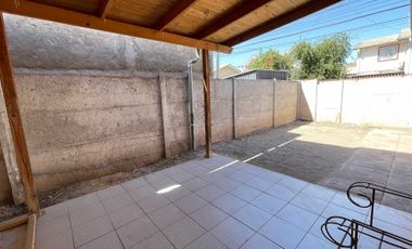 Casa en arriendo en PADRE HURTADO