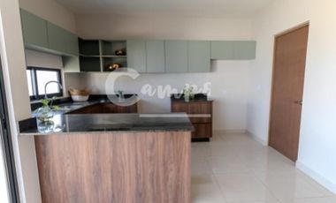 Casa de 2 pisos, 3 recamaras en privada en Conkal Yucatan  Entrega inmediata