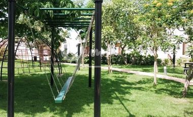 Casa de 2 pisos, 2 recamaras en privada en Conkal Yucatan  Entrega inmediata