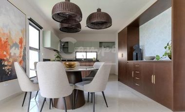 Casa de 2 pisos, 2 recamaras en privada en Conkal Yucatan  Entrega inmediata