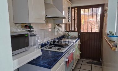 ALAMOS: Acogedor hogar de dos recamaras, ambas con closet.