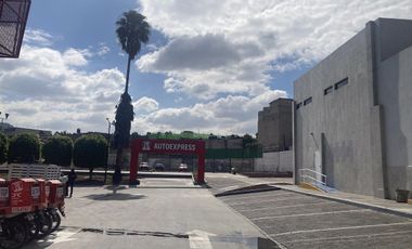 Se RENTA magnifico TERRENO sobre Av. ERMITA Iztapalapa. 150 m2.