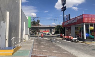 Se RENTA magnifico TERRENO sobre Av. ERMITA Iztapalapa. 590 m2