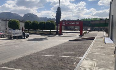 Se RENTA magnifico TERRENO sobre Av. ERMITA Iztapalapa. 590 m2