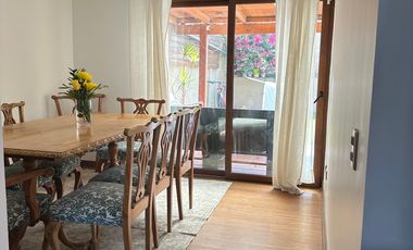 CASA FAMILIAR CON PISCINA EN EXCLUSIVO SECTOR DE LA FLORIDA