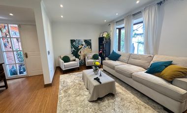 CASA FAMILIAR CON PISCINA EN EXCLUSIVO SECTOR DE LA FLORIDA