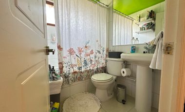 CASA FAMILIAR CON PISCINA EN EXCLUSIVO SECTOR DE LA FLORIDA