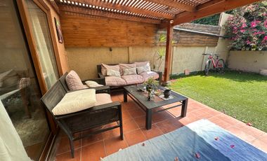 CASA FAMILIAR CON PISCINA EN EXCLUSIVO SECTOR DE LA FLORIDA