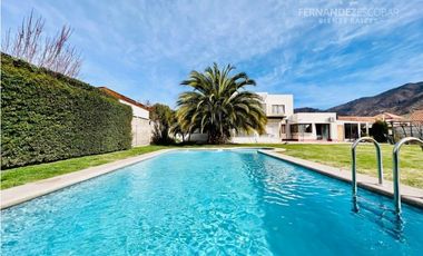 RINCONADA - VENDE CASA DOS PISOS 4D 4B PISICNA - COND. EL GOLF