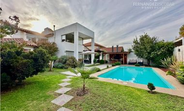 SAN FELIPE - VENDE CASA 4D 4B 3E PISCINA