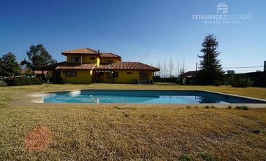 SAN ESTEBAN - SE VENDE PARCELA 4D 4B CON PISCINA