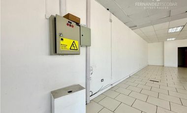 LOS ANDES - ARRIENDA LOCAL COMERCIAL 127 M2 STRIP CENTER