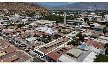 LOS ANDES - VENDE PROPIEDAD CON BUEN TERRENO DE 766m2 EN PLENO CENTRO