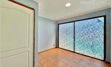 SAN FELIPE - ARRIENDA PROPIEDAD CON CASA ESQUINA