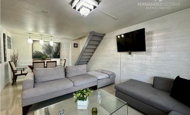 SAN FELIPE - VENDE CASA DE DOS PISOS 2D 1B 2E VILLA LA ESTANCIA