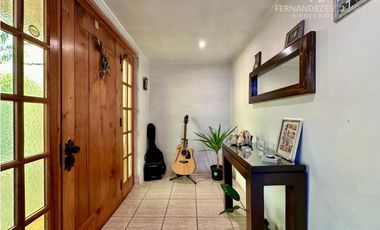 SAN FELIPE - VENDE CASA DE DOS PISOS 2D 1B 2E VILLA LA ESTANCIA