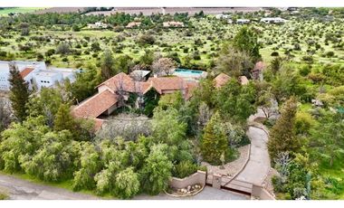 RINCONADA - VENDE PARCELA CON CASA 5D 6B COND. HACIENDA RINCONADA