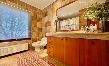 RINCONADA - VENDE PARCELA CON CASA 5D 6B COND. HACIENDA RINCONADA