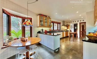 RINCONADA - VENDE PARCELA CON CASA 5D 6B COND. HACIENDA RINCONADA