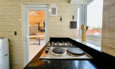 RINCONADA - VENDE CASA 6D 4B PISCINA - SAN MARTIN