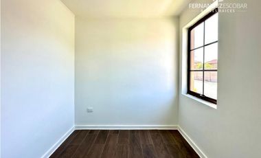 SAN ESTEBAN - VENDE CASA 5D 3B PISCINA - COND. ALTO SAN ESTEBAN