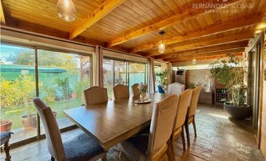 SAN ESTEBAN - VENDE CASA 3D 2B 2E - COND. LOS SOLARES