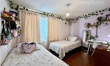 SAN ESTEBAN - VENDE CASA 3D 2B 2E - COND. LOS SOLARES