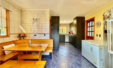 SAN ESTEBAN - VENDE PARCELA CON CASA 5D 4B COND. PAIDAHUEN